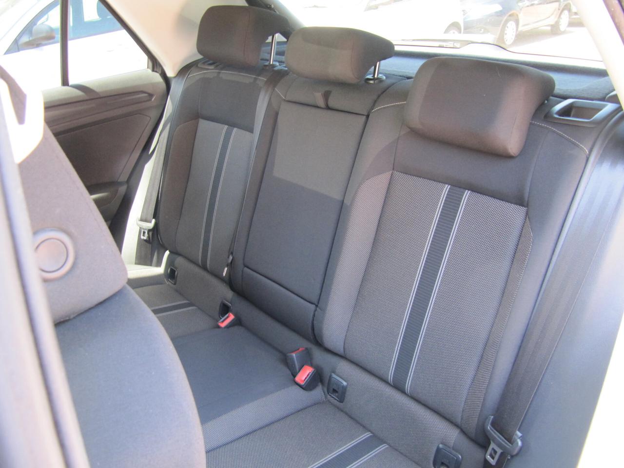 Volkswagen T-Roc 1.6 TDI SCR Style BlueMotion Technology