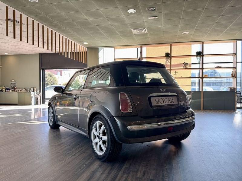 MINI Mini Mini 1.4 tdi One D de luxe