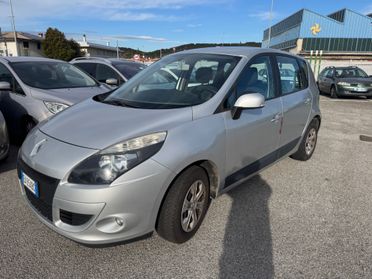 Renault Scenic X-Mod 1.5 dCi 105CV
