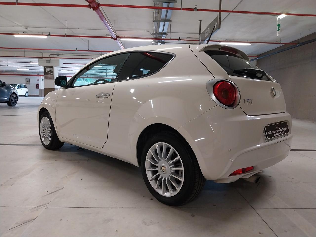Alfa Romeo MiTo 1.3 JTDM-2 95 CV S&S DISTINCTIVE SPORT PACK