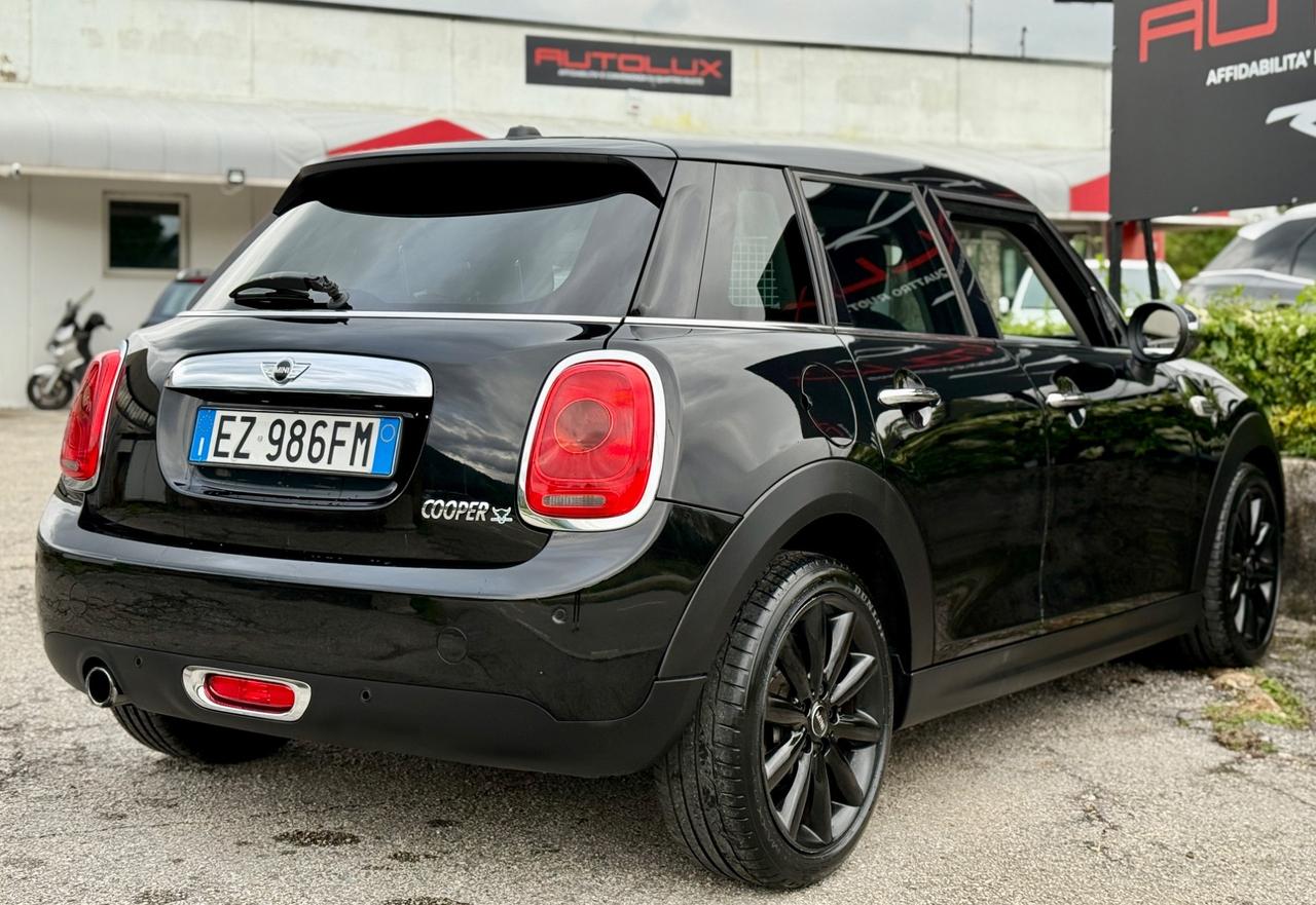 MINI Cooper 1.5BENZINA / AUTOMATICO 5PT 147.000