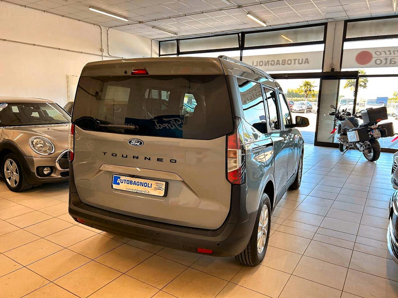 Ford Tourneo Courier TITANIUM 1.0 EcoBoost KM 0