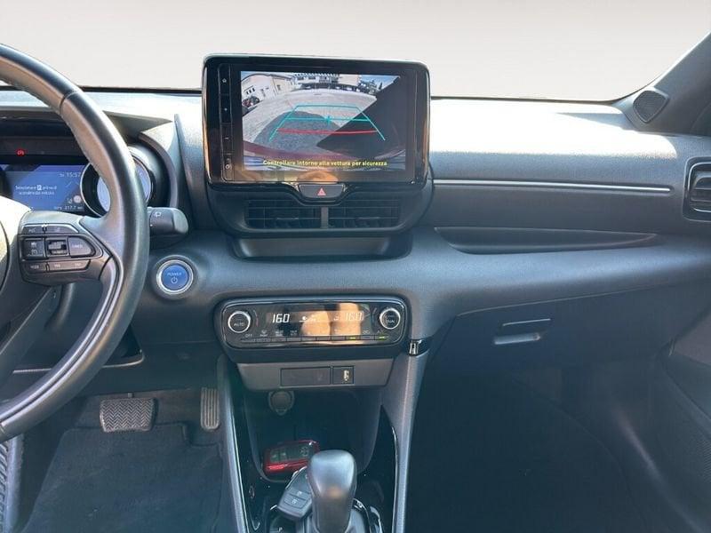 Toyota Yaris 4ª serie 1.5 Hybrid 5 porte Style