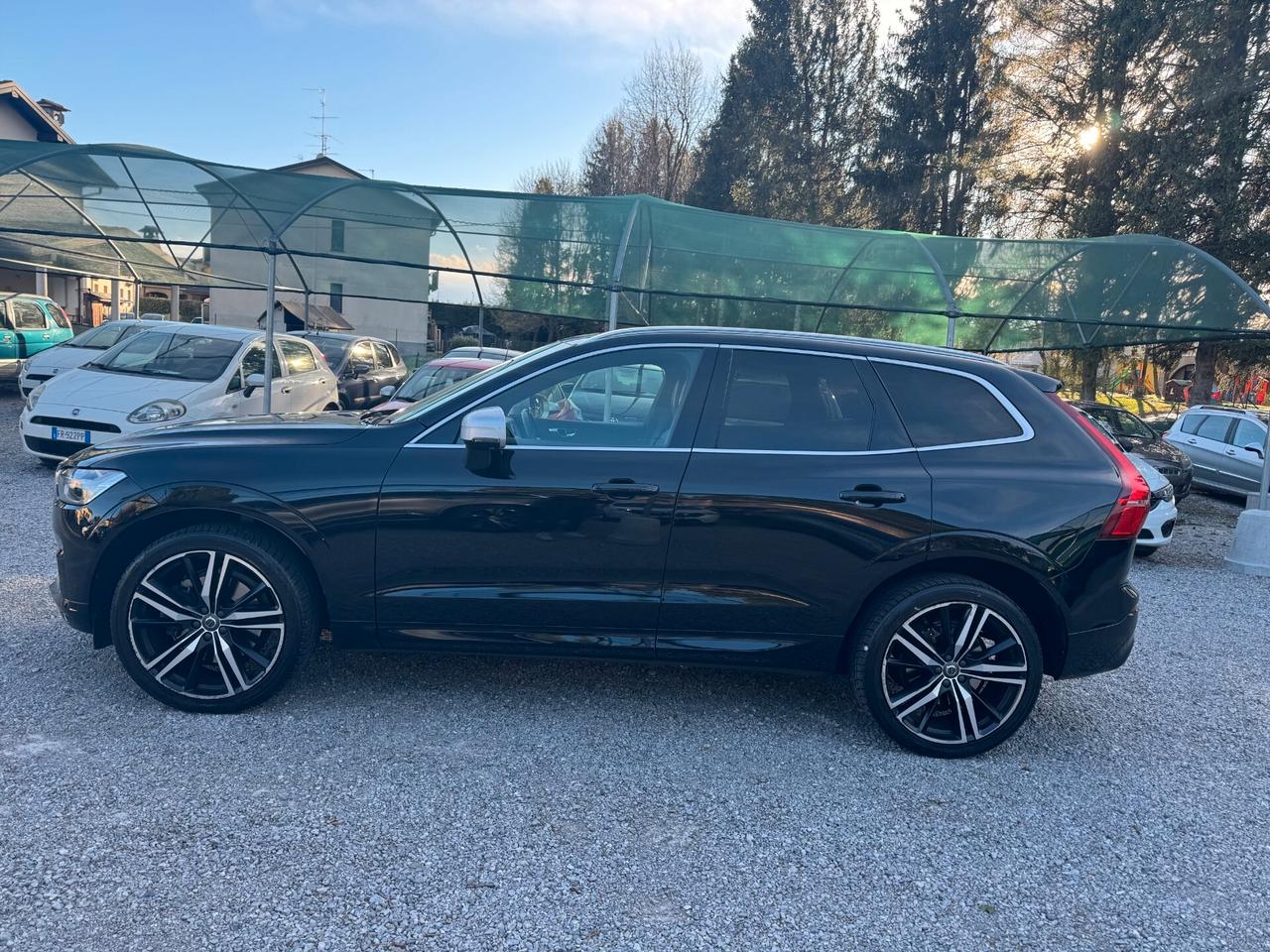 Volvo XC 60 XC60 D5 AWD Geartronic R-design