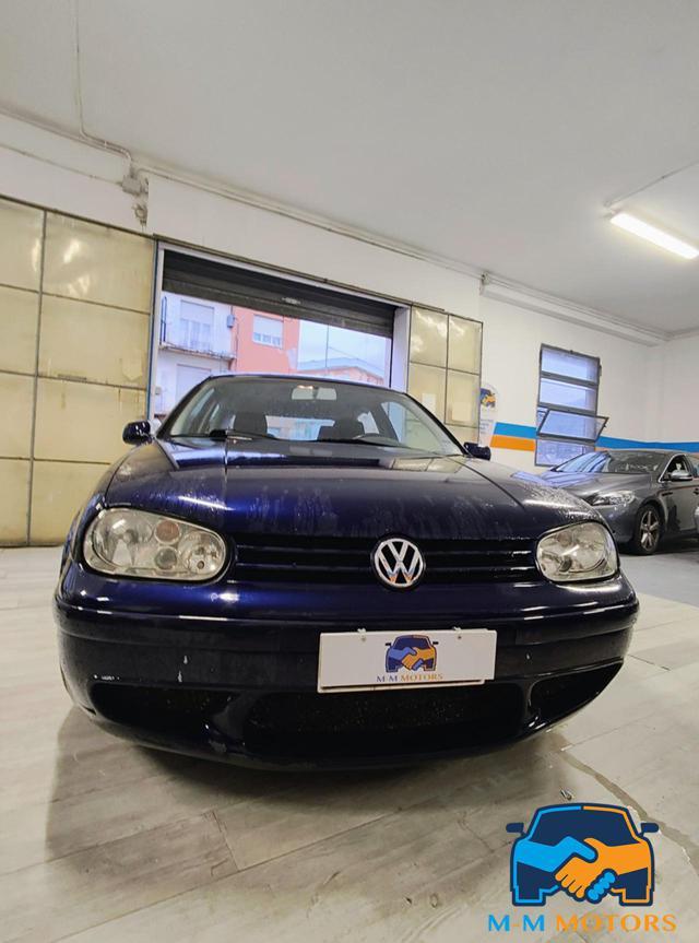 VOLKSWAGEN Golf 1.8 turbo 20V cat 3p. GTI