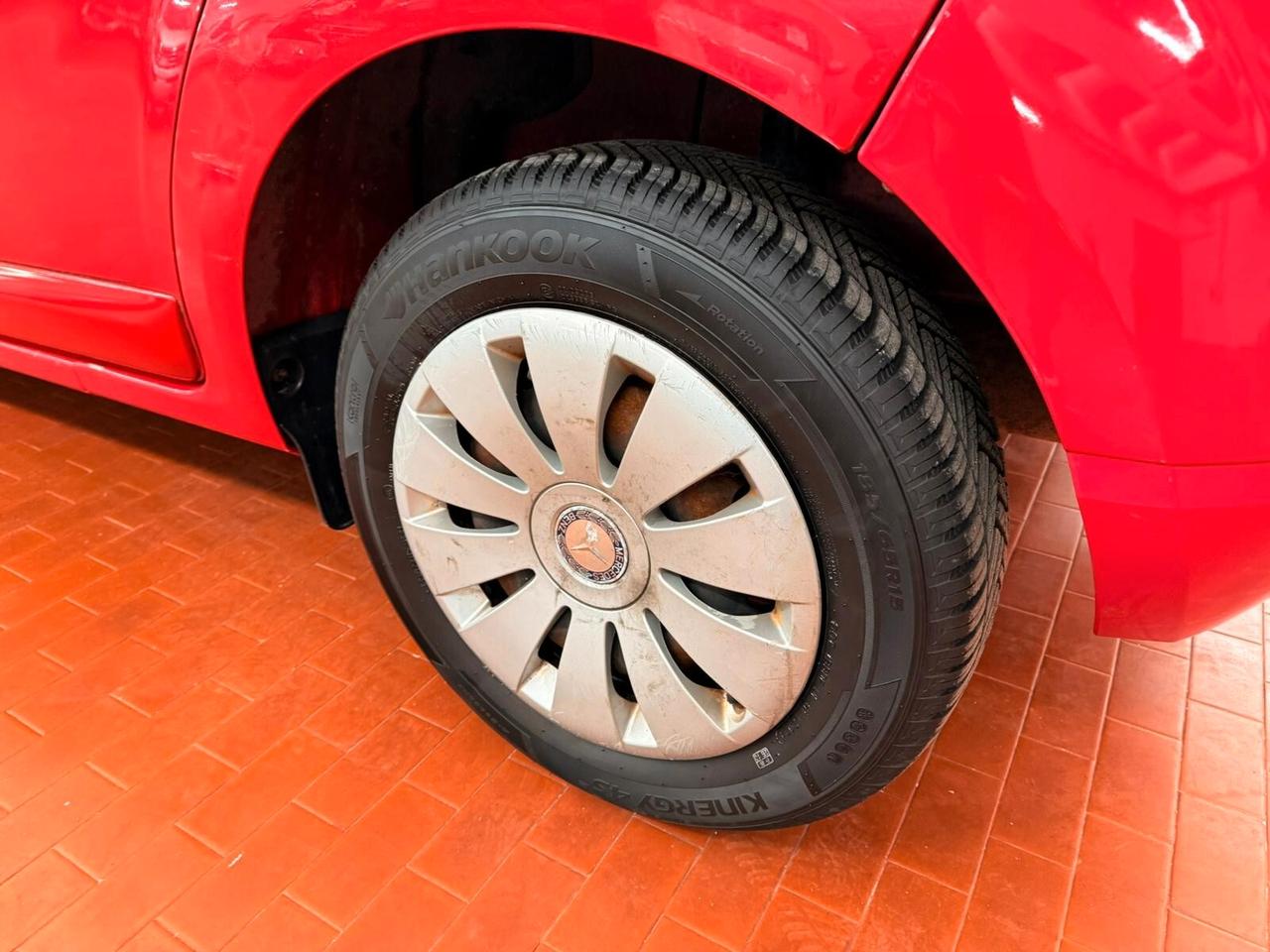 Dacia Sandero 1.4 GPL Lauréate ok Neopatentati