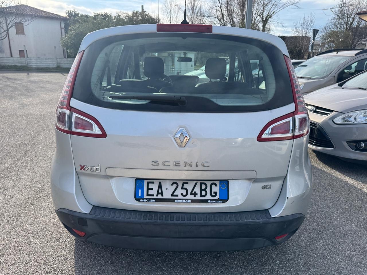 Renault Scenic X-Mod 1.5 dCi 105CV