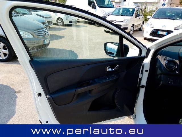 Renault Clio 1.2 75CV 5 porte Zen