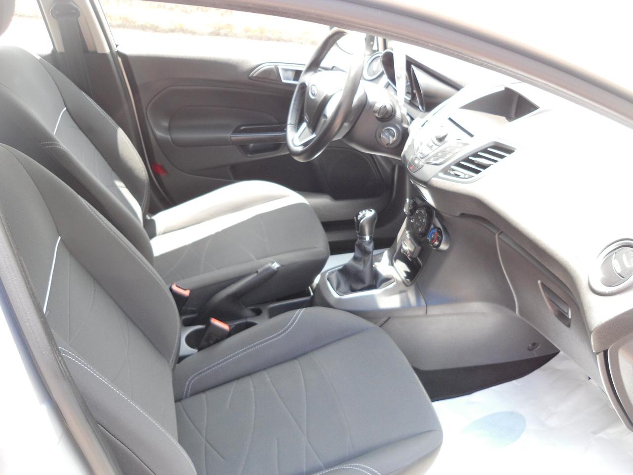 Ford Fiesta 1.5 TDCi 75CV Business