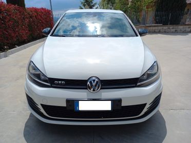 Volkswagen Golf GTD 2.0 TDI 5p.