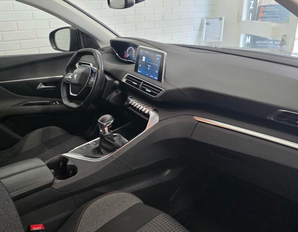 Peugeot 3008 BlueHDi 130 S&S Active Pack
