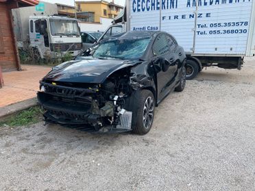 Ford Puma 1.0 EcoBoost Hybrid 125 CV S&S ST-Line INCIDENTATA
