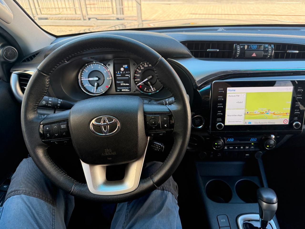 Toyota Hilux 2.4 D-4D A/T 4WD 4 porte Double Cab Executive