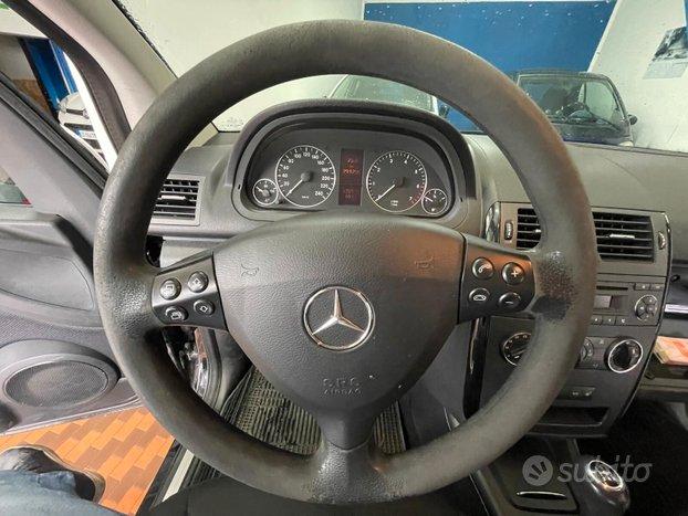 Mercedes-benz A 160 BlueEFFICIENCY GPL