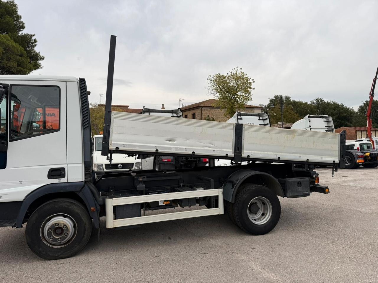 Iveco Eurocargo 75