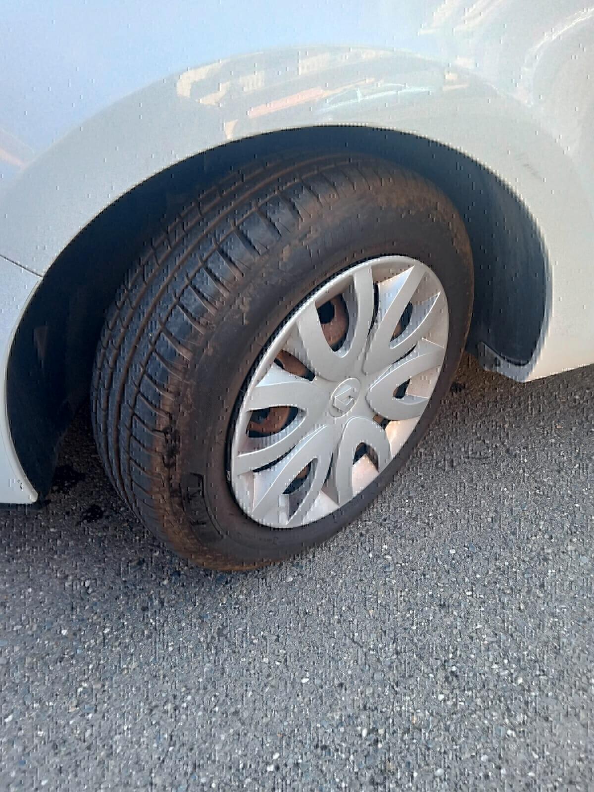 Renault Clio 1.5 dCi 8V 75CV 5 porte Wave