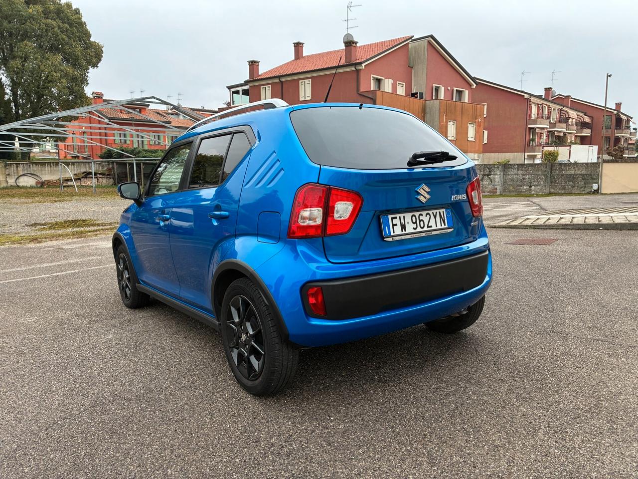 Suzuki Ignis 1.2 Hybrid Top