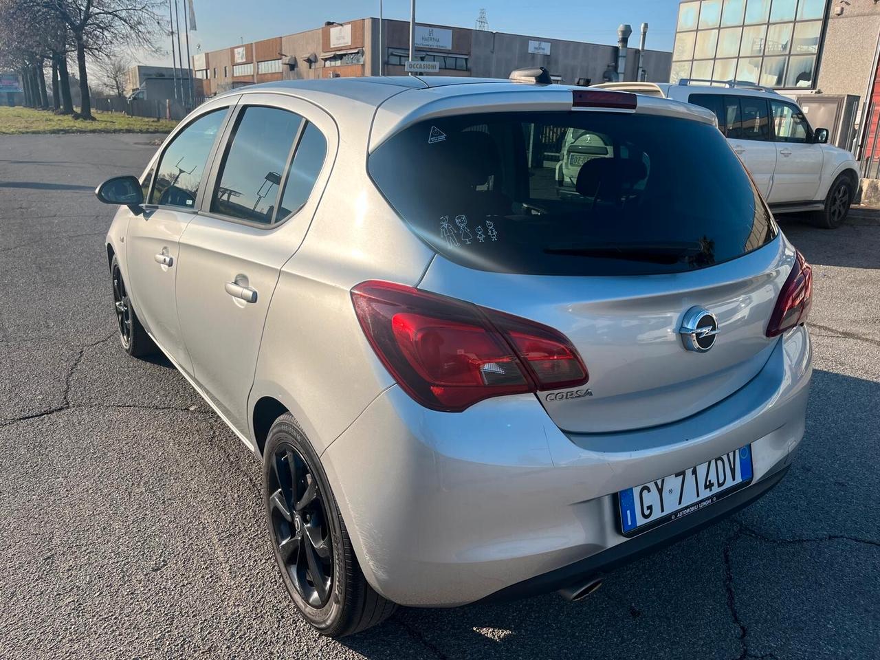 Opel Corsa 1.2 5 porte **NEOPATENTATI**