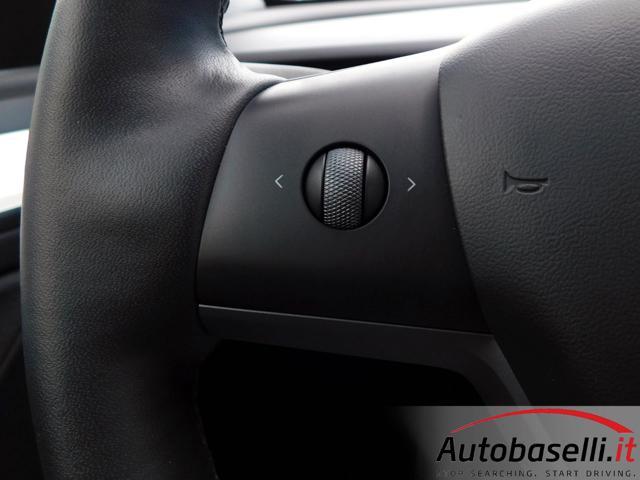 TESLA Model Y SINGLE MOTOR RWD 300CV AUTOMATICA 'GARANZIA TOTALE