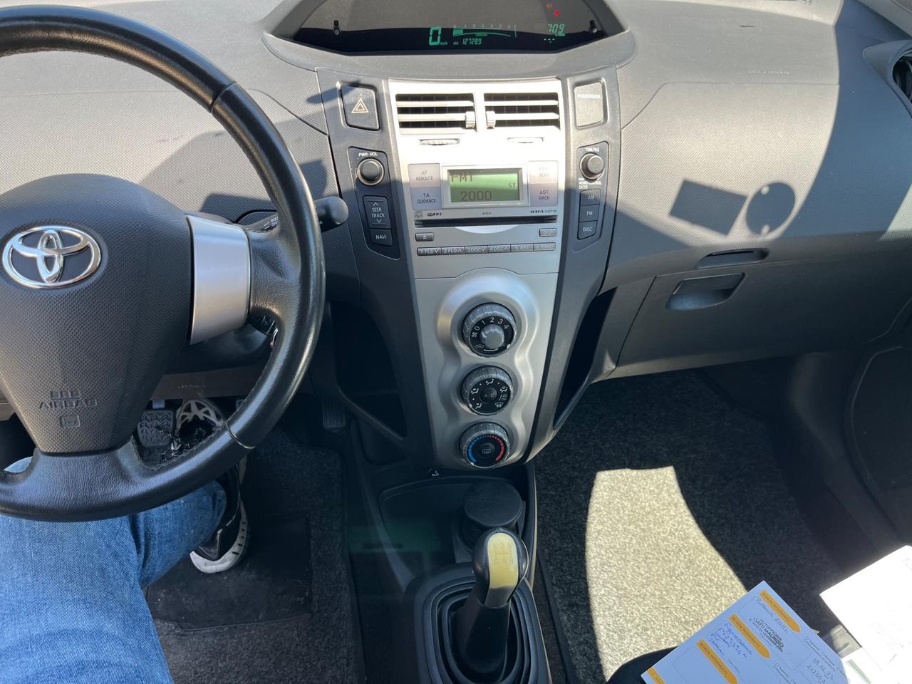 Toyota Yaris 1.4 D-4D Navi 90CV EUOR4 1PROPRIETA POCHI KM 120M CERTIFI