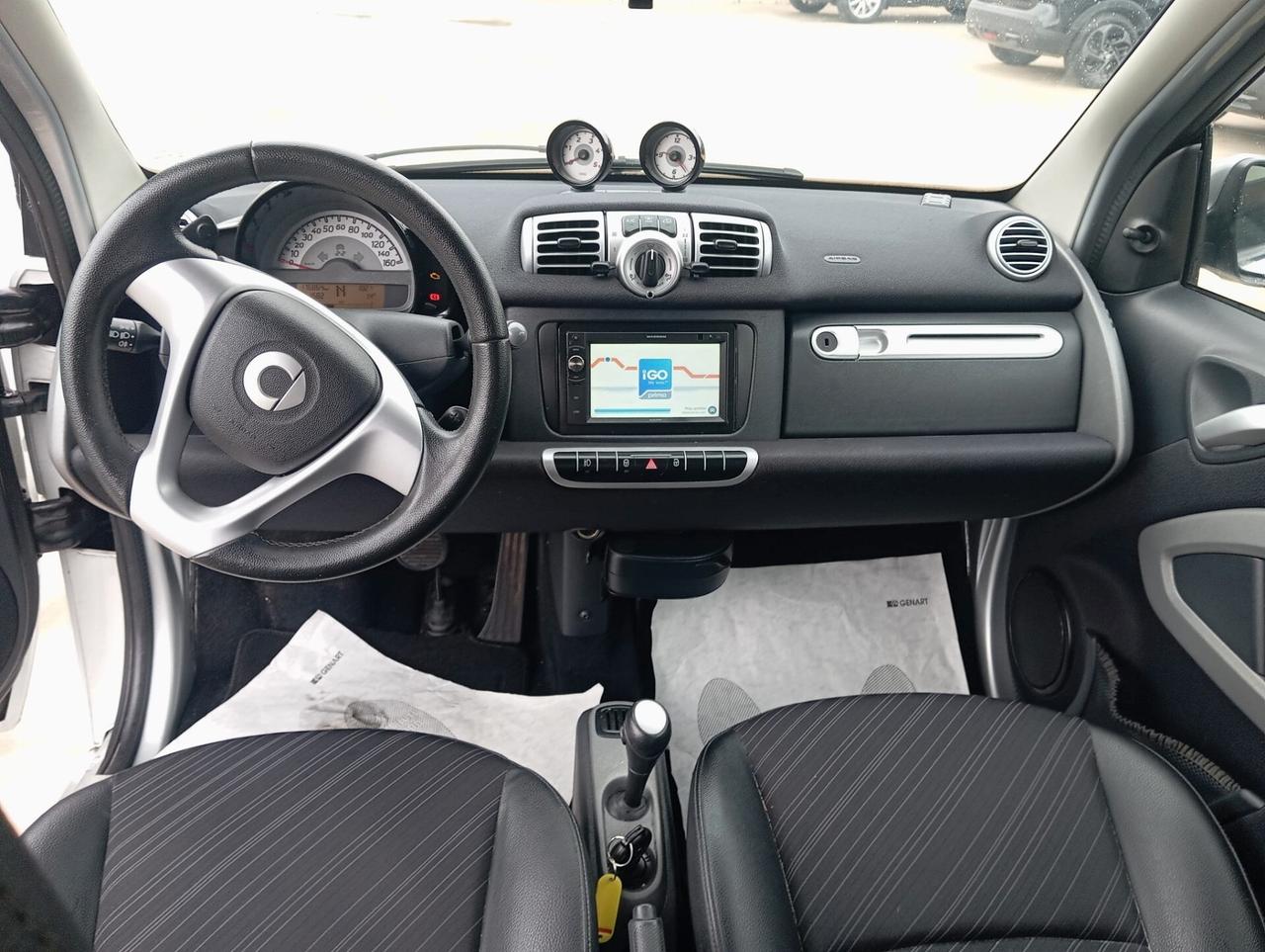 Smart ForTwo 800 40 kW coupé passion cdi