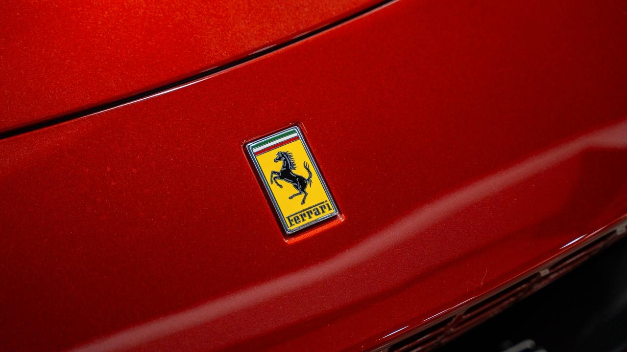 Ferrari Roma 3.9 F1 DCT TOTAL CARBON DISPLAY PASSEGERO SCARICHI IVA ESPOSTA / UNICO PROPRIETARIO S