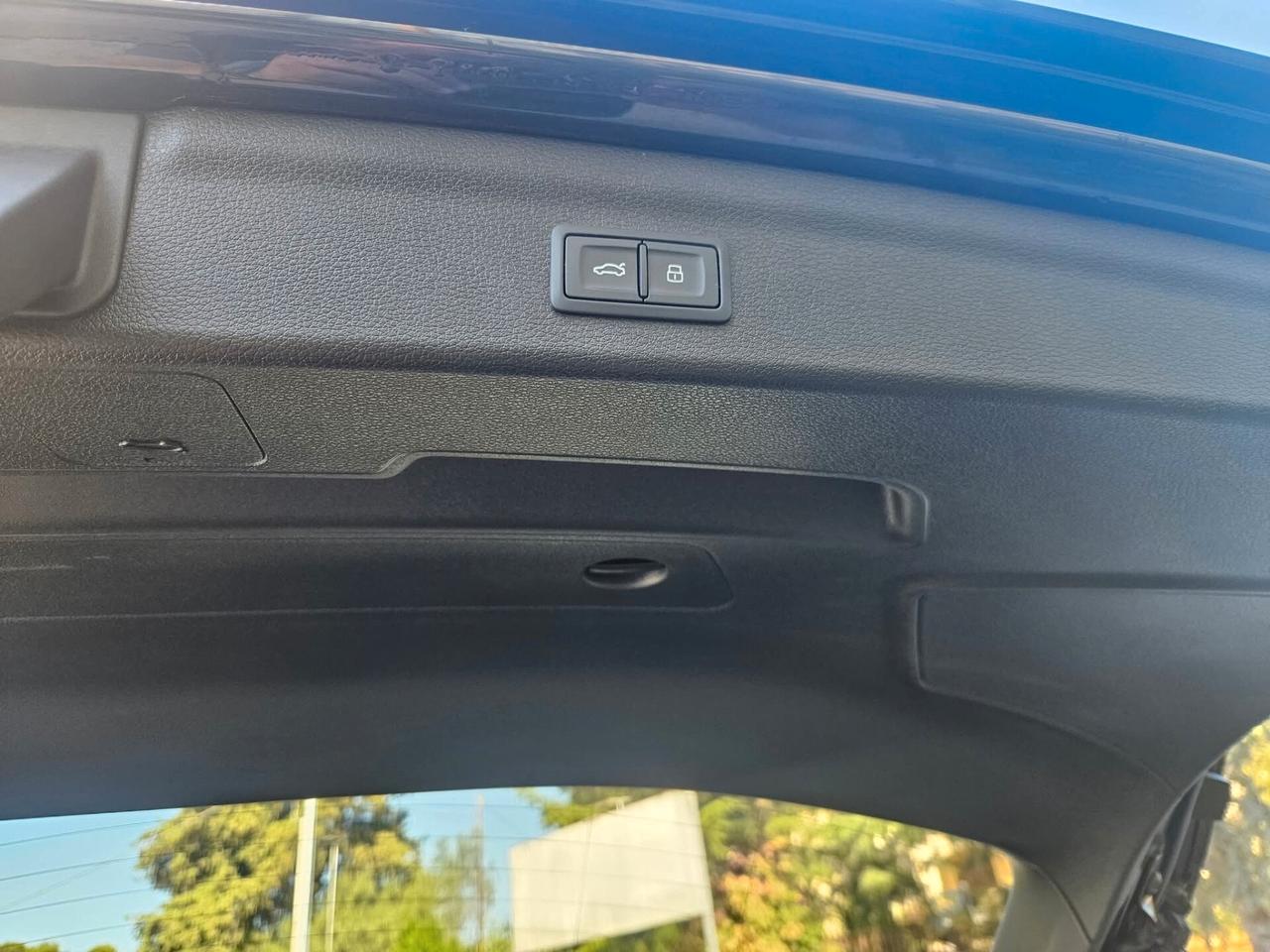 Audi Q3 35 TDI Business Advanced