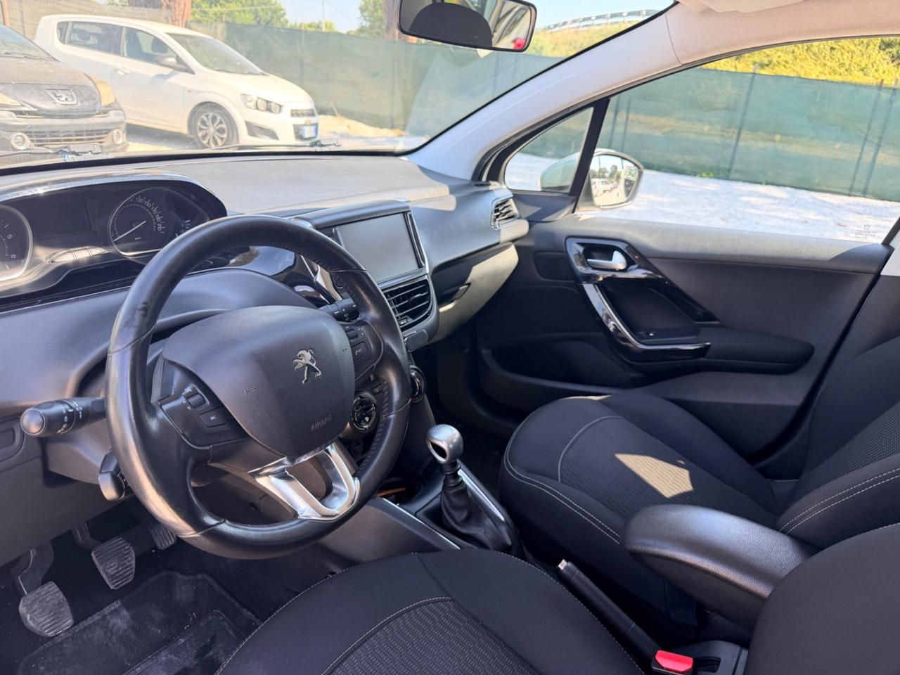 Peugeot 208 BlueHDi 100 S&S 5 porte Allure