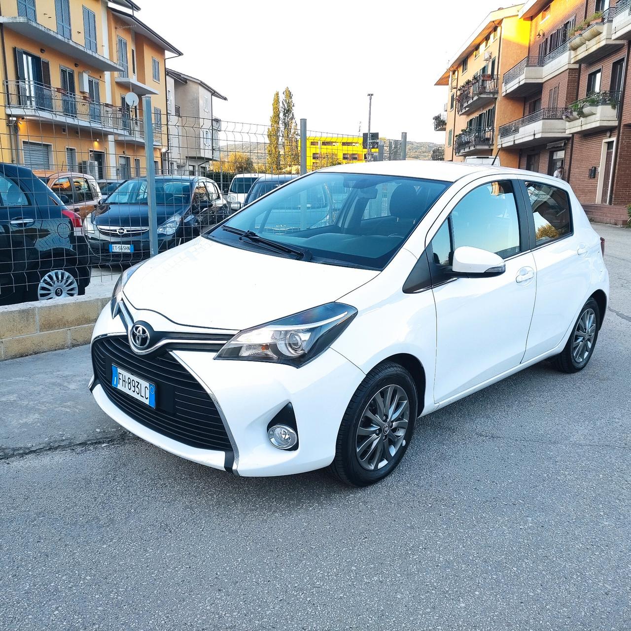 Toyota Yaris Lounge 1.0 68cv GPL