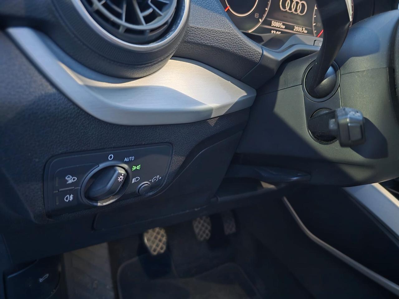 Audi Q2 30 TDI S line Edition