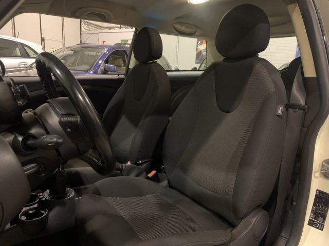 MINI One 1.6 16V One 72kW