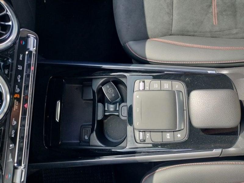 Mercedes-Benz GLA GLA 200 d Premium auto