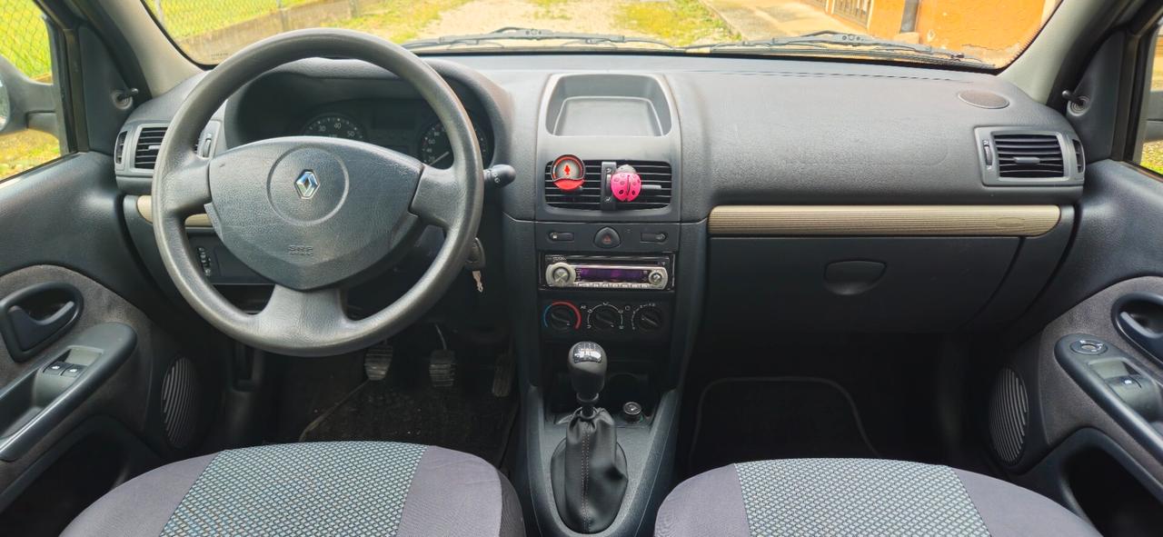 Renault Clio 1.2 Benzina NEOPATENTATI