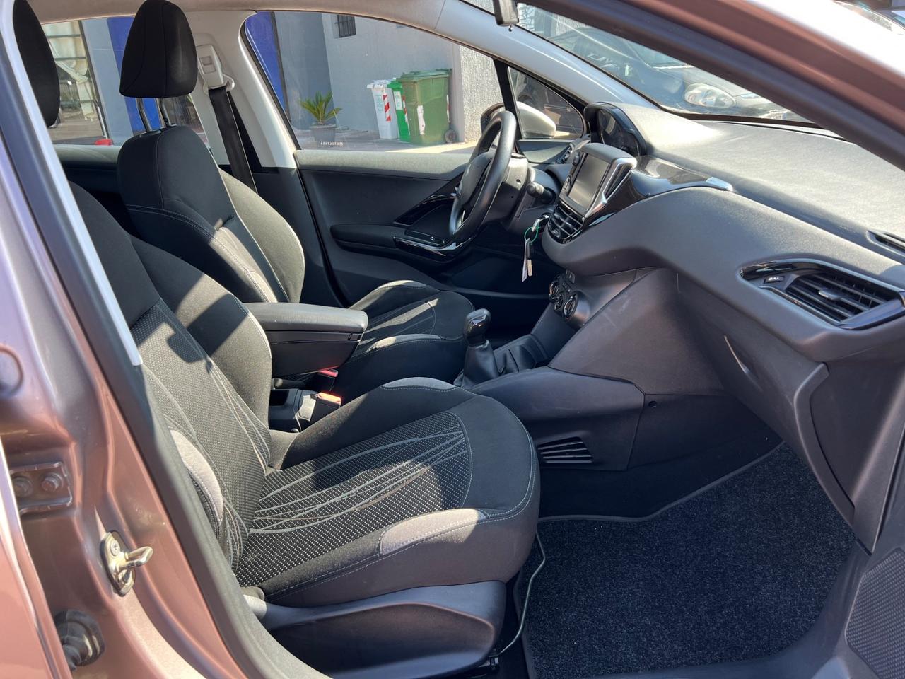 Peugeot 208 1.4 HDi 68 CV 5 porte Active
