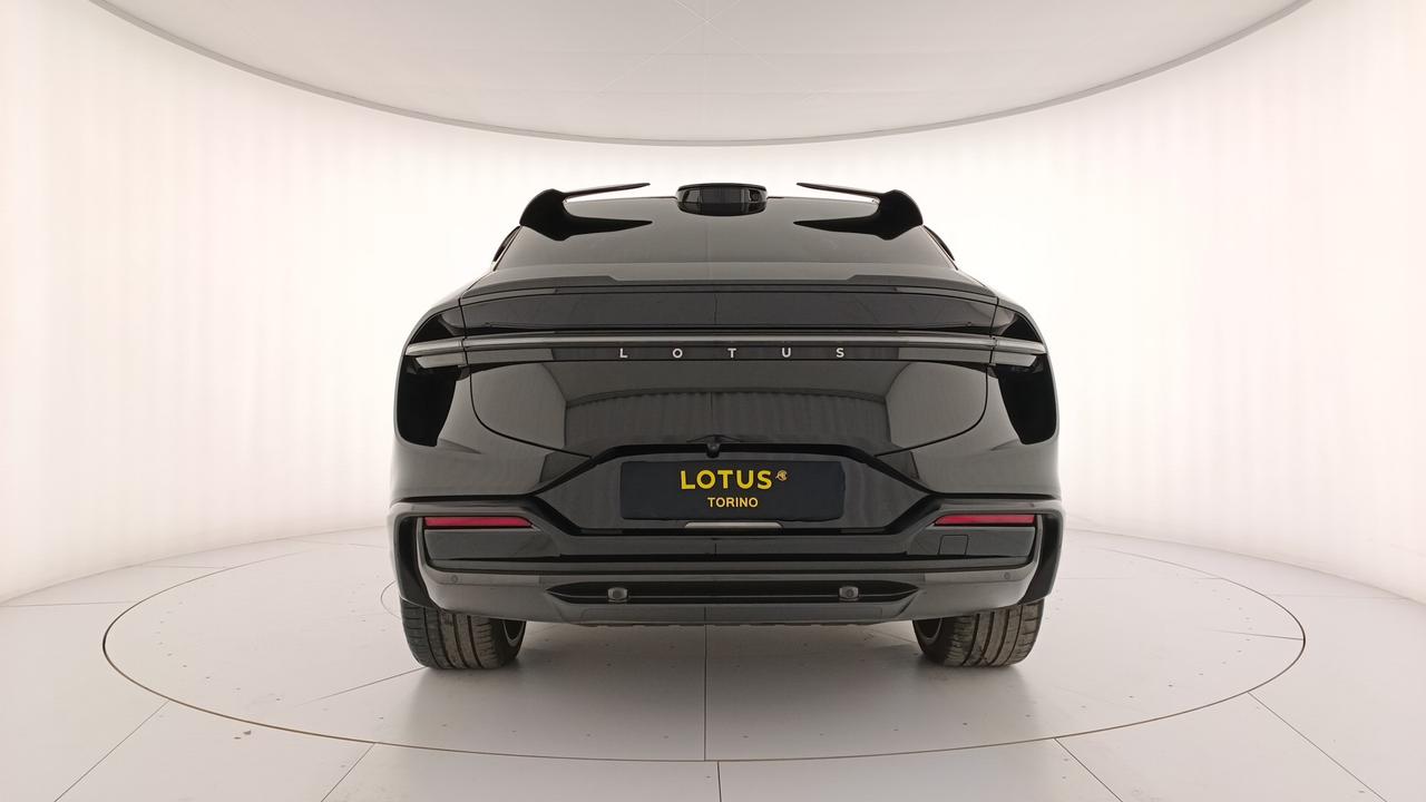 LOTUS Eletre R
