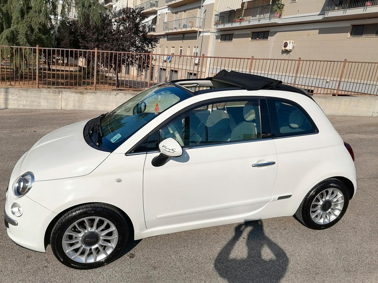 Fiat 500 cabrio 1.2 LOUNGE *83.000 km* 2012