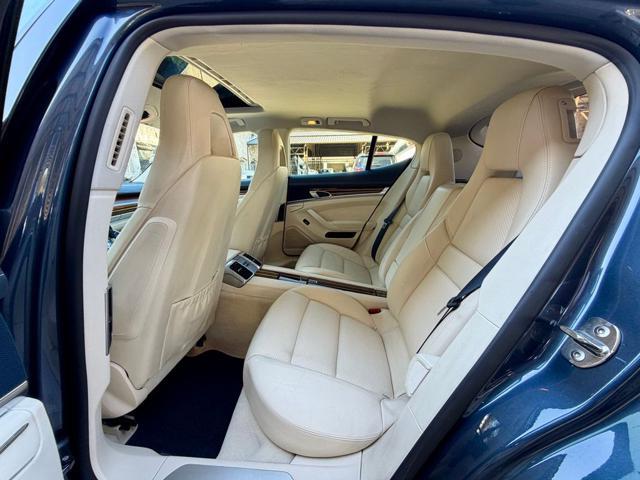 PORSCHE Panamera 4.8 4S