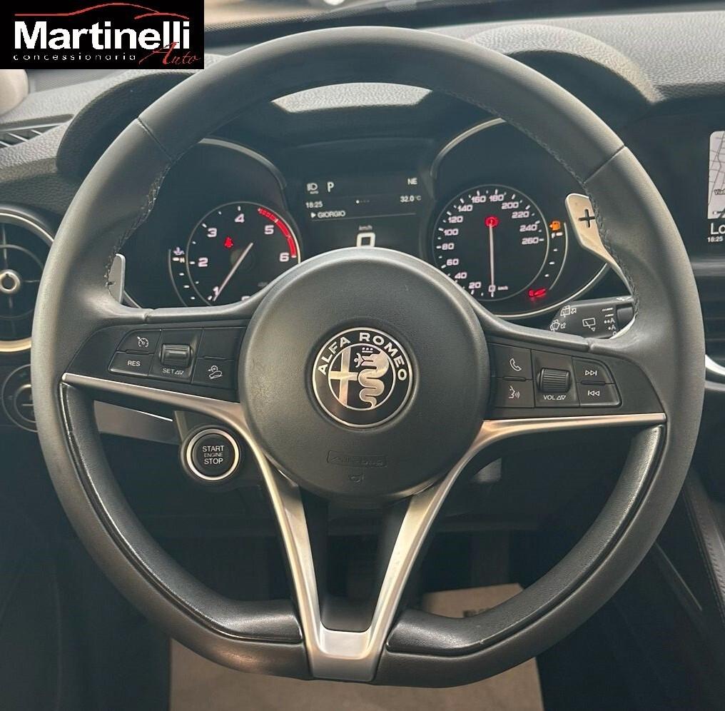 Alfa Romeo Stelvio 2.2 Turbodiesel 180 CV AT8 RWD Executive