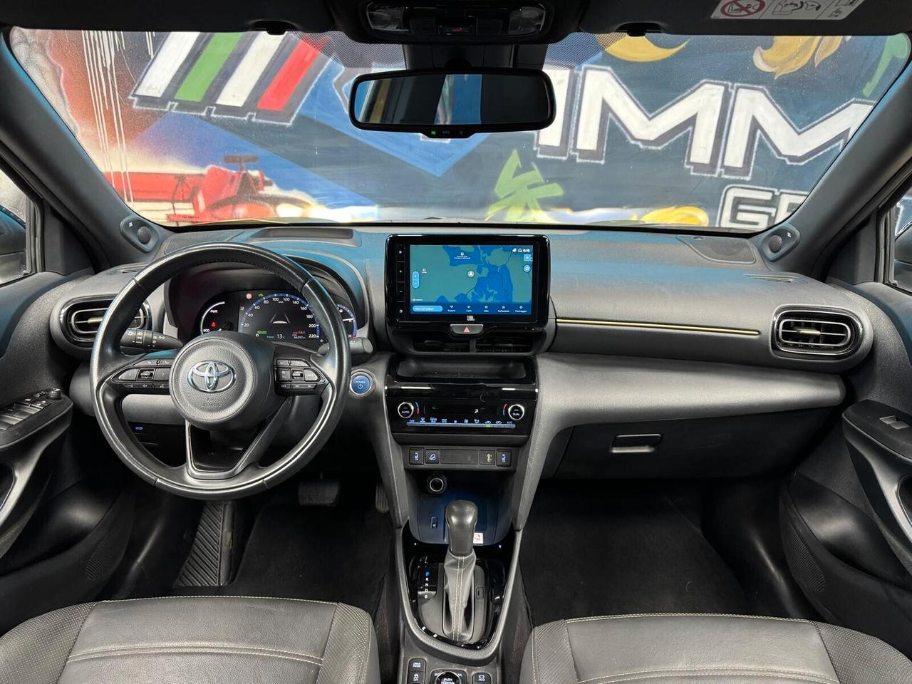 Toyota Yaris Cross 1.5 Hybrid 5p. E-CVT AWD-i Premiere (087)