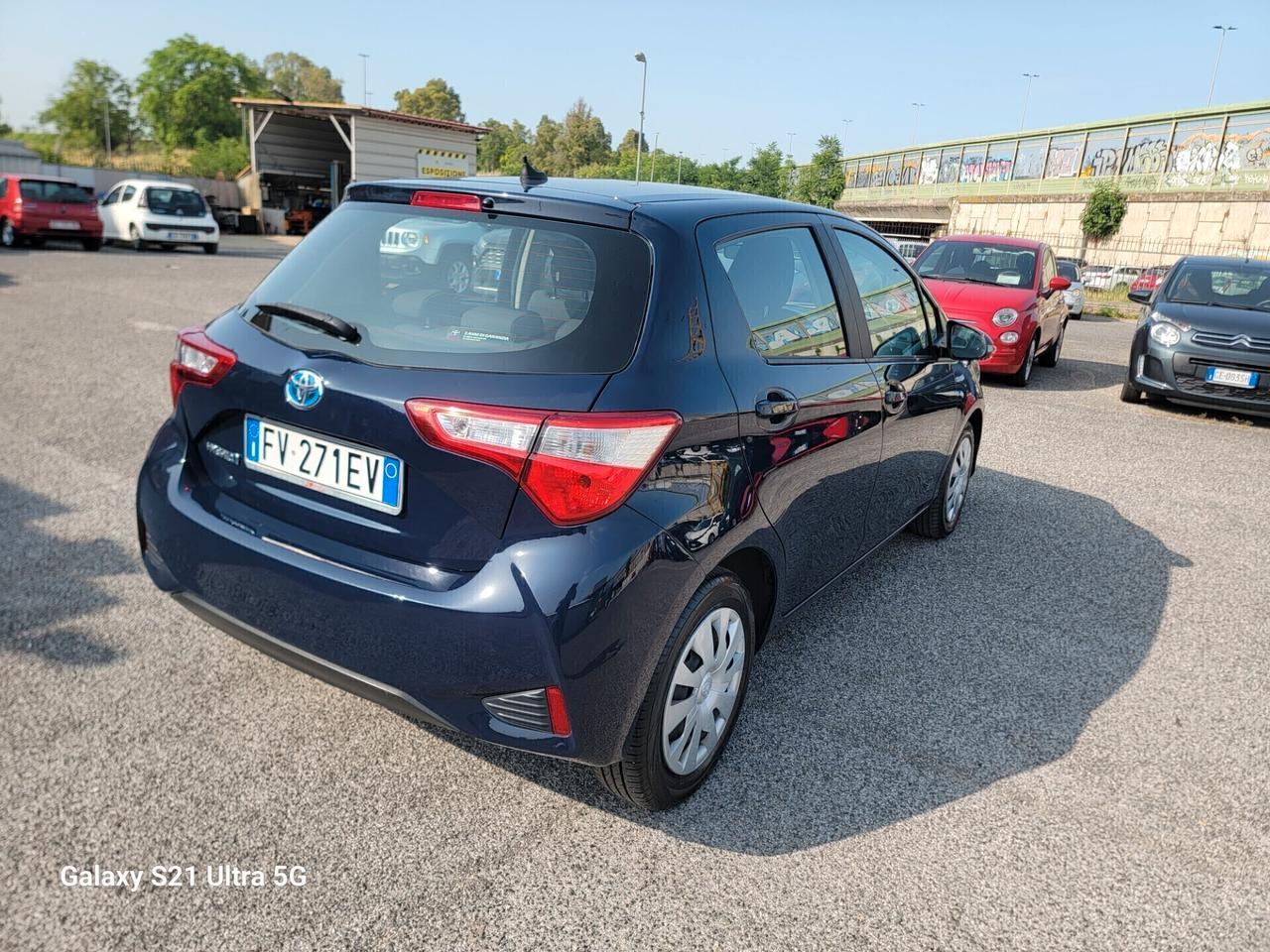 Toyota Yaris 1.5 Hybrid Active CARPLAY garanzia