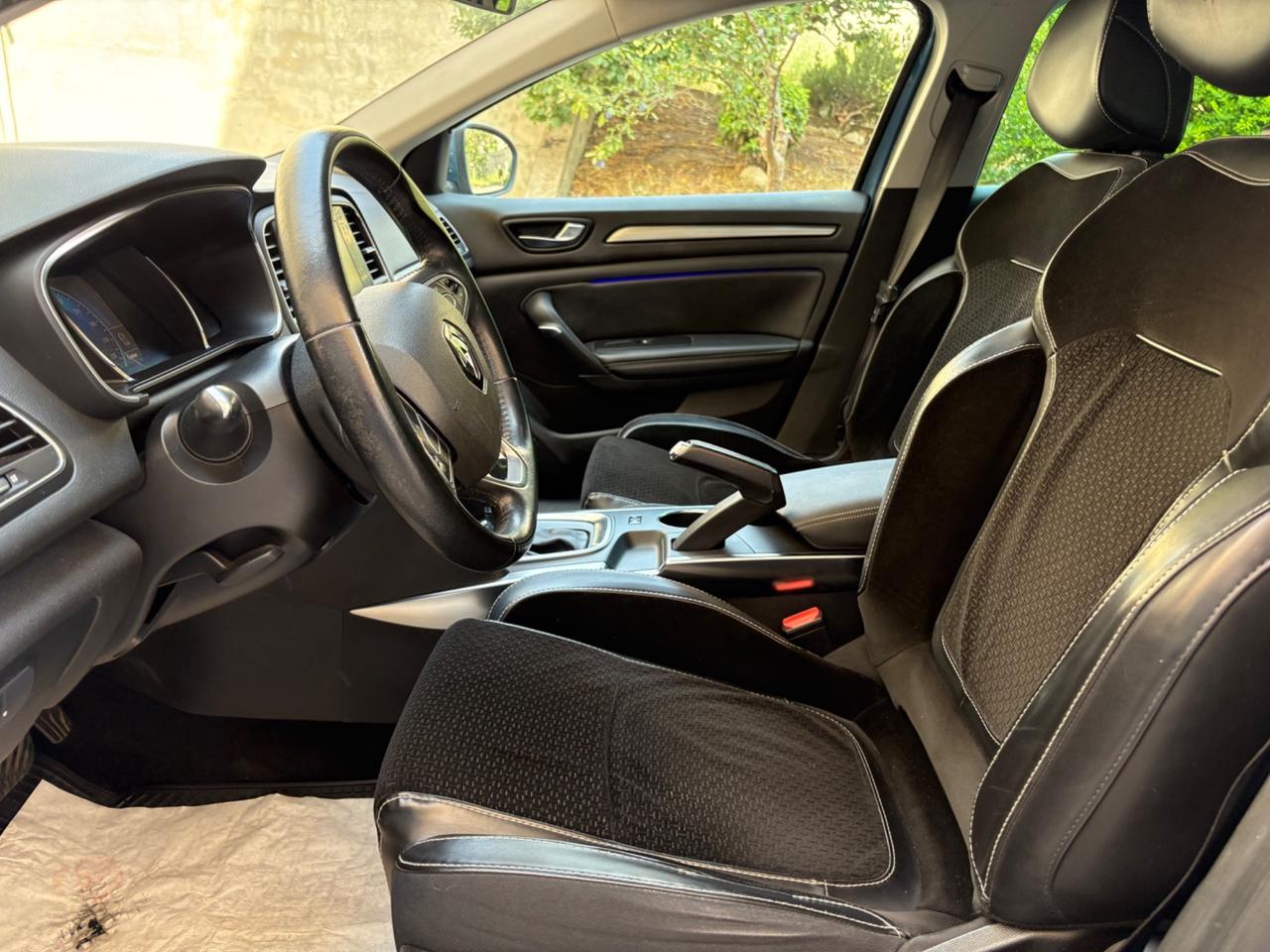 Renault Megane Mégane Sporter dCi 8V 110 CV EDC Energy Intens