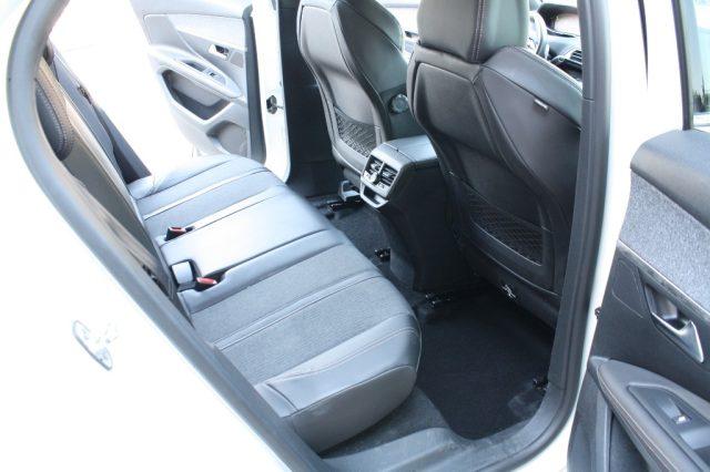 PEUGEOT 3008 BlueHDi 130 S&S EAT8 GT Line