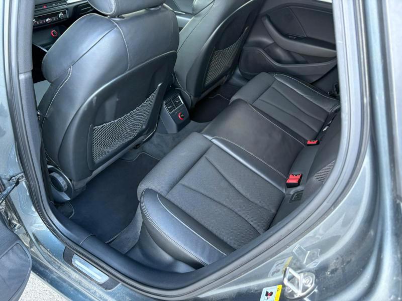 Audi A3 Sportback 2.0 tdi 150 CV SLINE