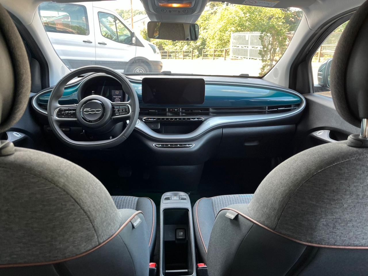 Fiat 500 500e Berlina 42 kWh