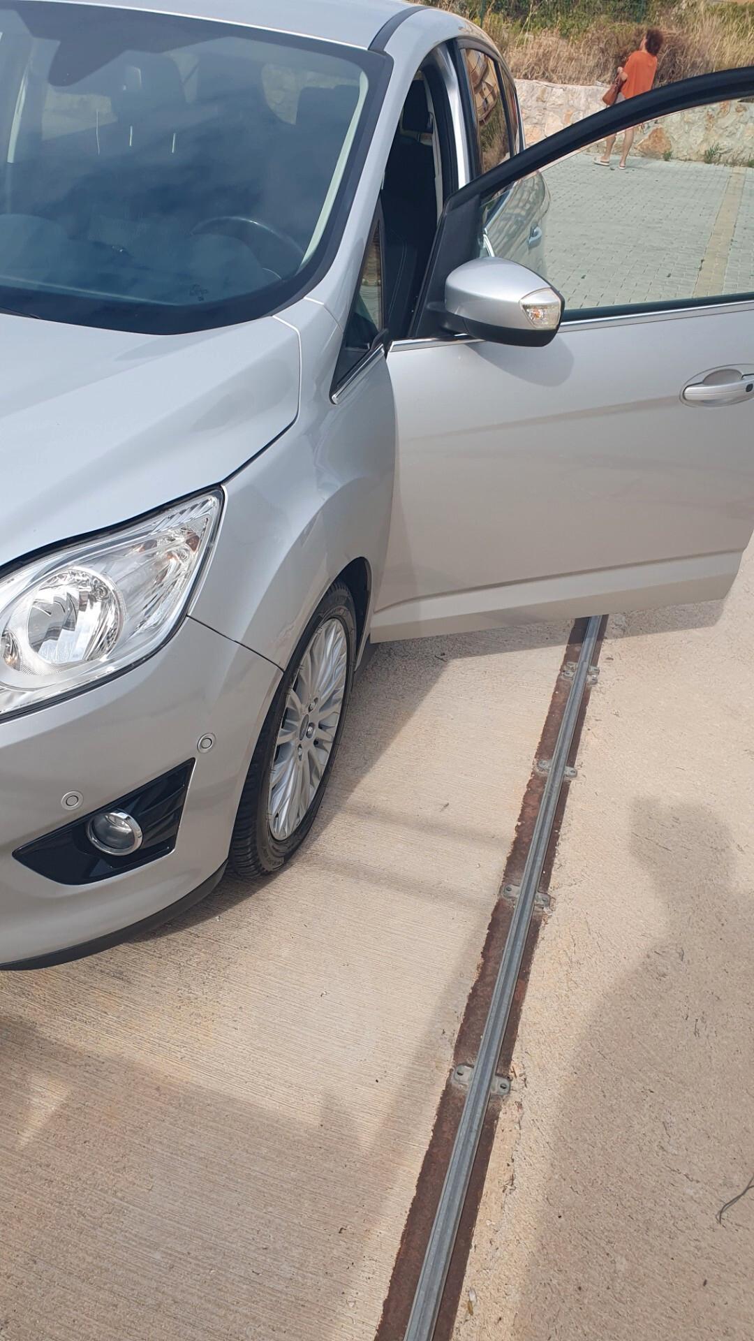 Ford C-Max 1.6 TDCi 115CV Titanium