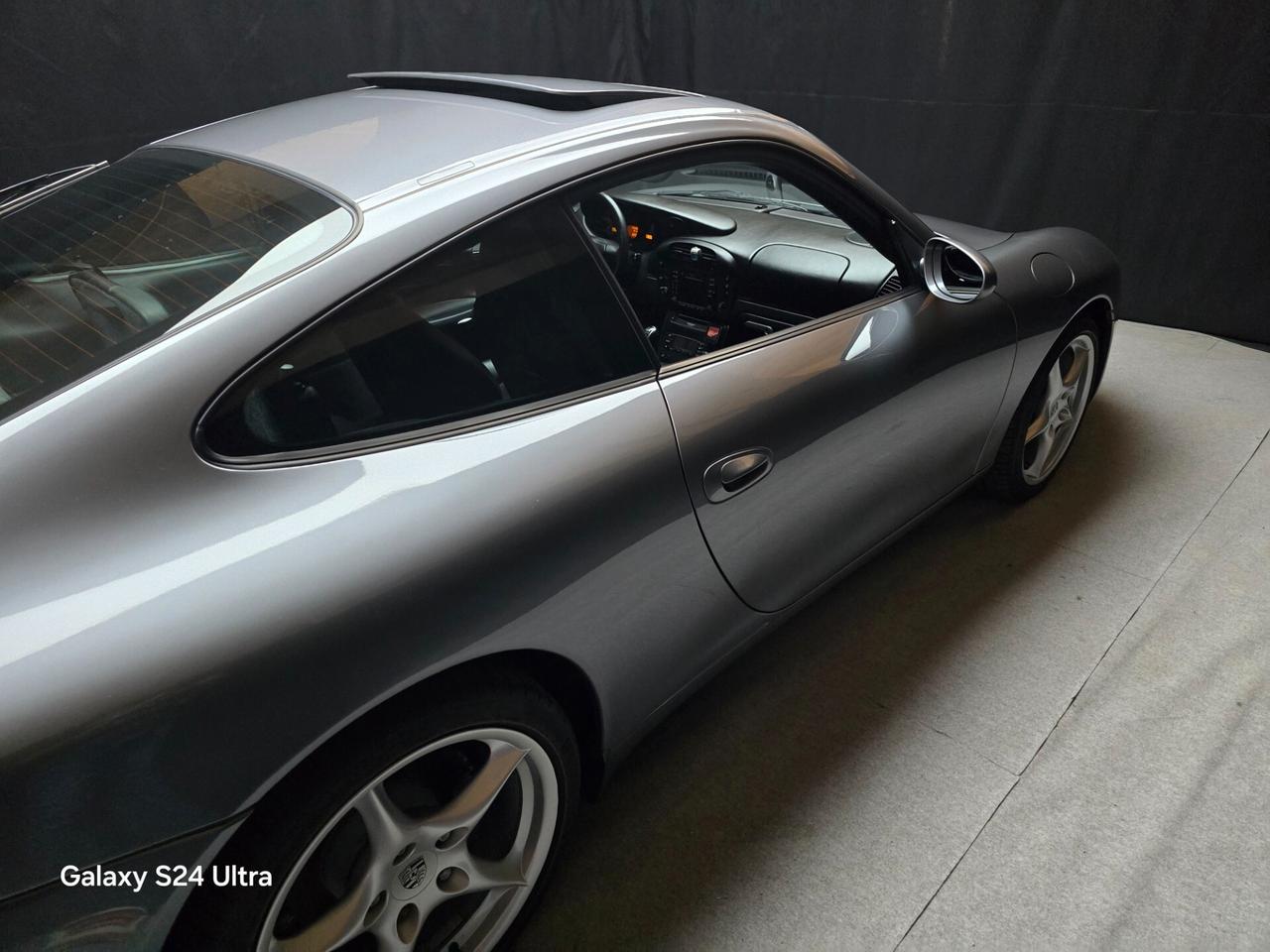 Porsche 911 Carrera cat Coupé