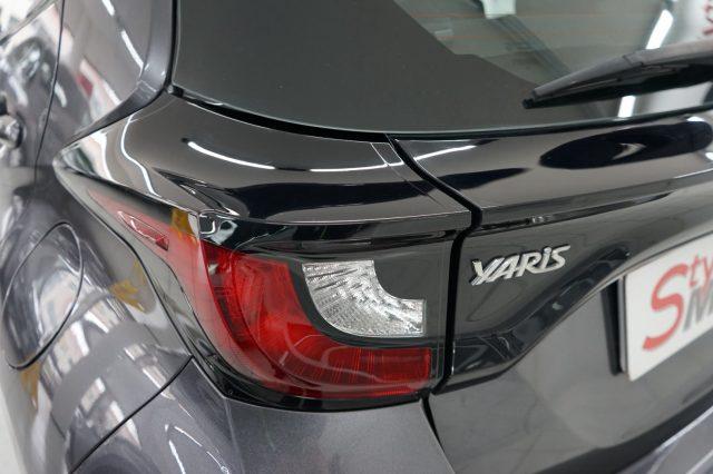 TOYOTA Yaris 1.5 Hybrid 5 porte Business