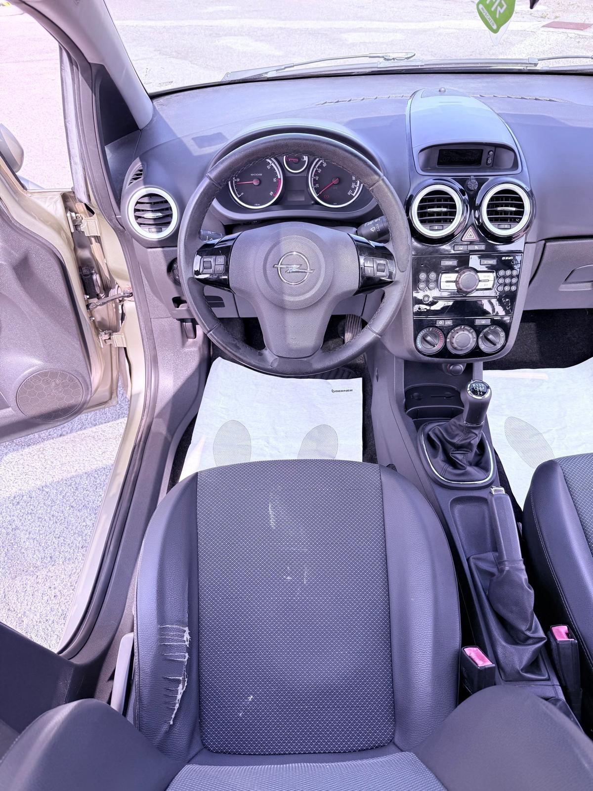 Opel Corsa 1.3 CDTI 75CV Ok neopatentati