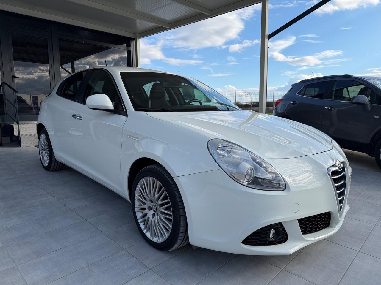 Alfa Romeo Giulietta 1.6 JTDm-2 105 CV Exclusive