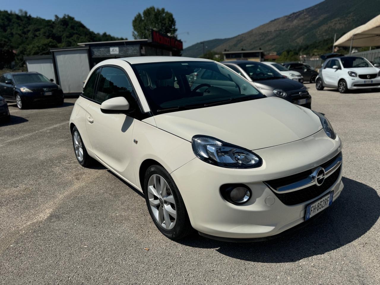 Opel Adam Unlumited 2017 1.2cc 27.000km